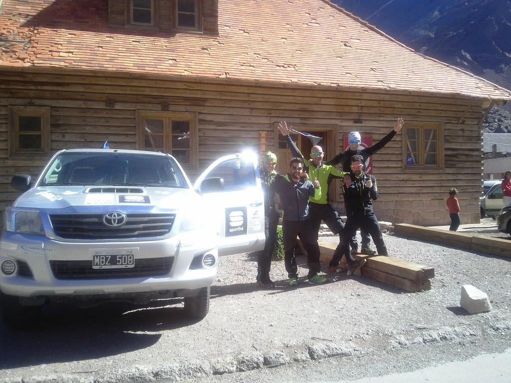 Portezuelo Del Viento - Hostel De Montana ลาสเกววาส ภายนอก รูปภาพ
