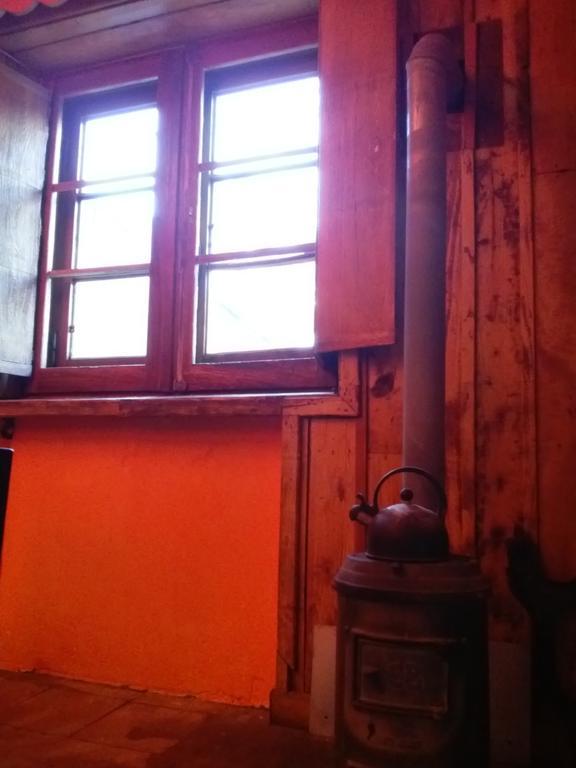 Portezuelo Del Viento - Hostel De Montana ลาสเกววาส ภายนอก รูปภาพ