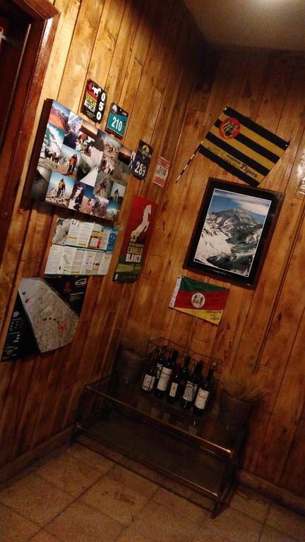 Portezuelo Del Viento - Hostel De Montana ลาสเกววาส ภายนอก รูปภาพ