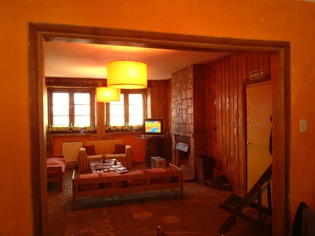 Portezuelo Del Viento - Hostel De Montana ลาสเกววาส ภายนอก รูปภาพ